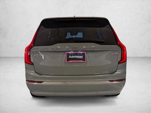 New 2026 Volvo XC90 T8 Ultra image 8