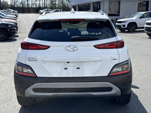Used 2023 Hyundai Kona SEL w/ Convenience Package image 4
