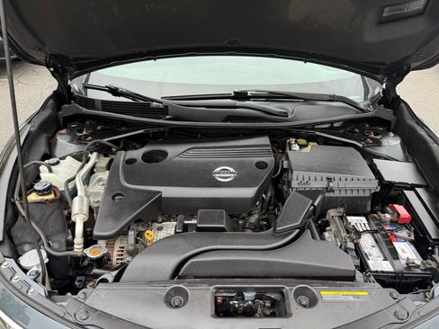 Used 2013 Nissan Altima 2.5 S FWD image 28