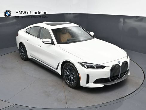 New 2026 BMW i4 eDrive40 w/ Premium Package RWD image 1