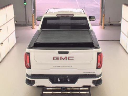 Used 2019 GMC Sierra 1500 Denali w/ Denali Ultimate Package image 6