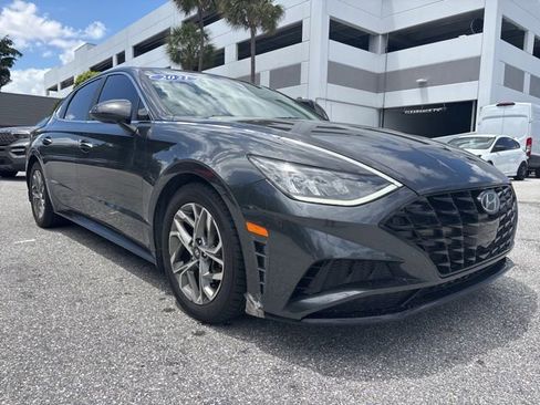 Used 2021 Hyundai Sonata SEL w/ Convenience Package image 1