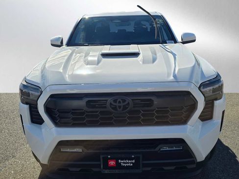 New 2025 Toyota Tacoma TRD Sport image 8