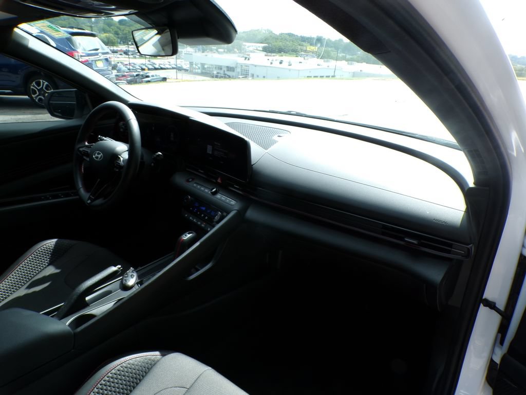 Certified 2026 Hyundai Elantra N Line FWD image 14