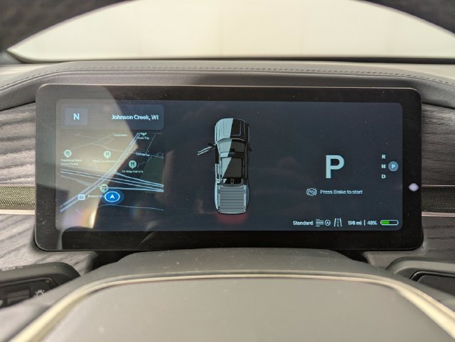 Used 2023 Rivian R1T Adventure Dual AWD/4WD image 12