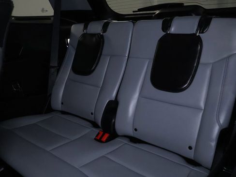 Used 2021 Ford Explorer XLT w/ Equipment Group 202A image 15