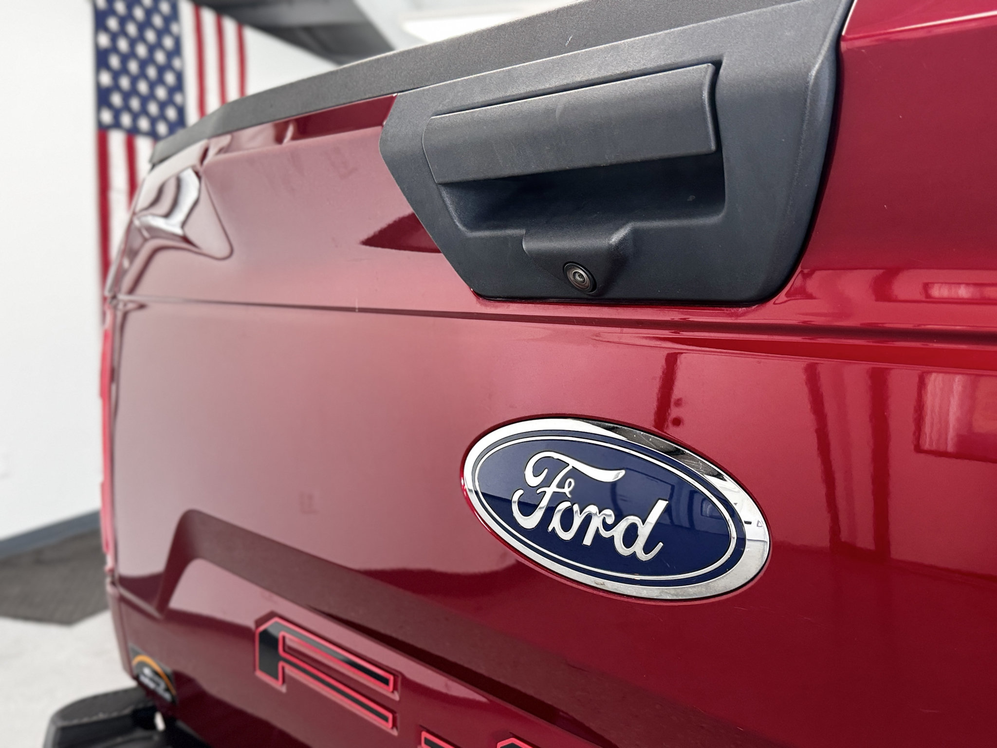 Used 2019 Ford F150 XLT w/ Equipment Group 302A Luxury AWD/4WD image 32