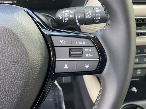 Used 2026 Honda HR-V EX-L image 26