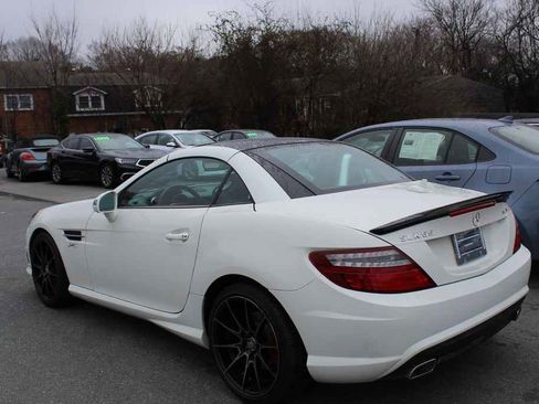 Used 2012 Mercedes-Benz SLK 350 image 11