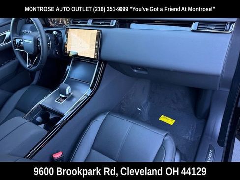 New 2026 Land Rover Range Rover Velar Dynamic SE image 14