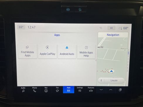 Used 2025 Ford F250 Platinum image 13