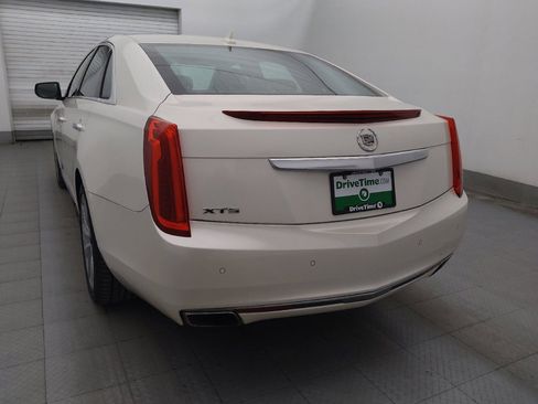 Used 2014 Cadillac XTS Luxury w/ Driver Awareness Package FWD image 5