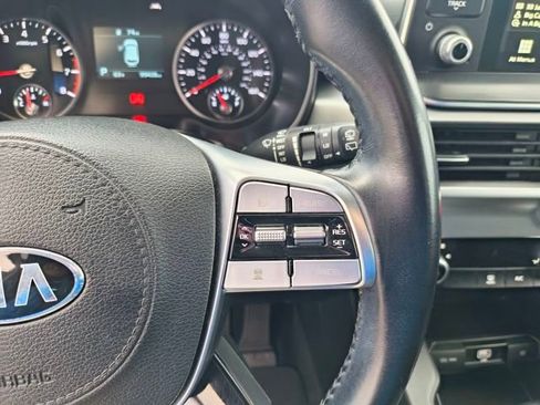 Used 2021 Kia Telluride LX image 17