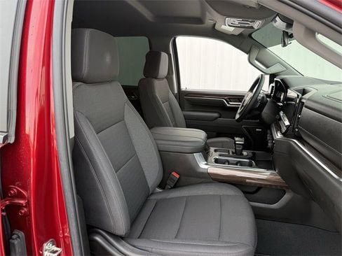 Used 2025 Chevrolet Silverado 1500 RST w/ Convenience Package II image 30