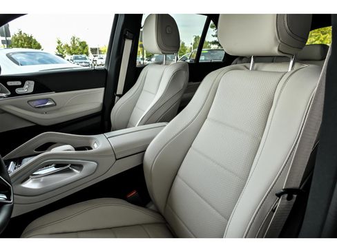 Used 2026 Mercedes-Benz GLE 450 4MATIC image 9