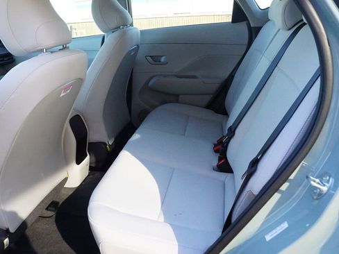 New 2026 Hyundai Kona SE image 21