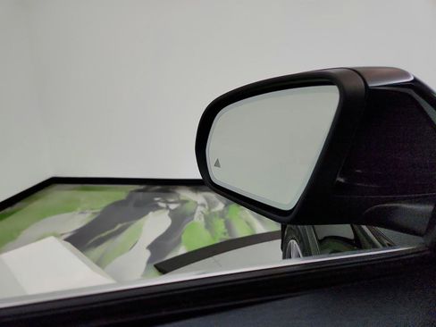 Used 2020 Mercedes-Benz GLC 300 4MATIC image 15