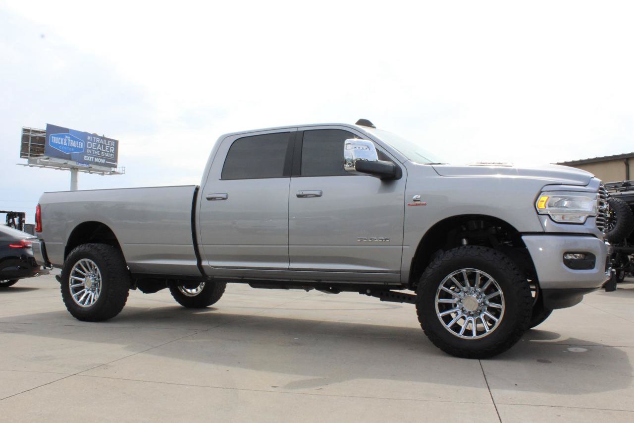 Used 2024 RAM 3500 Laramie w/ Sport Appearance Package AWD/4WD image 86