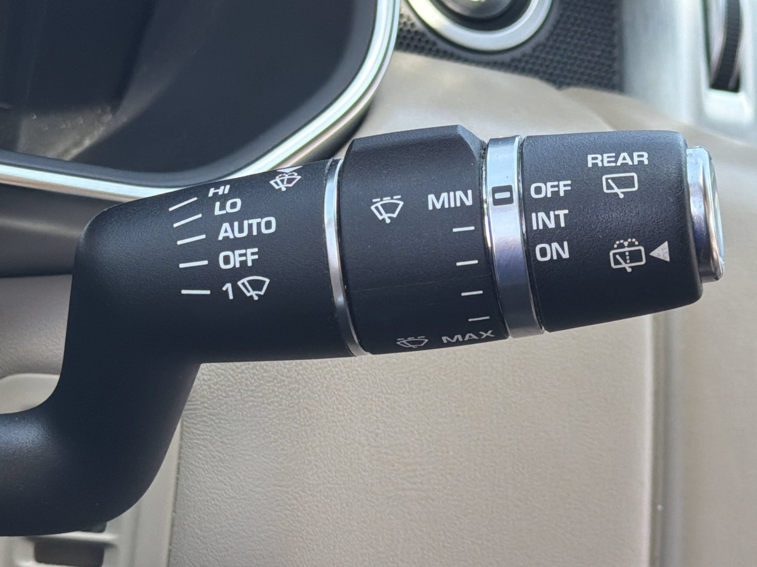 Used 2020 Land Rover Range Rover HSE AWD/4WD image 8