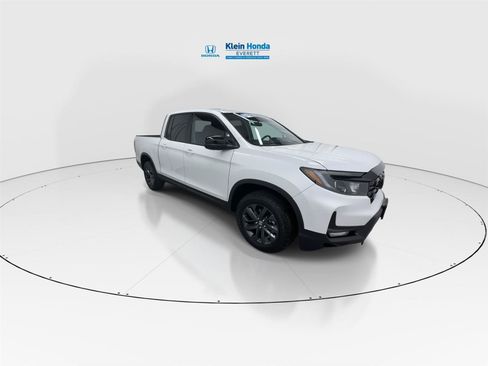 New 2026 Honda Ridgeline Sport image 4