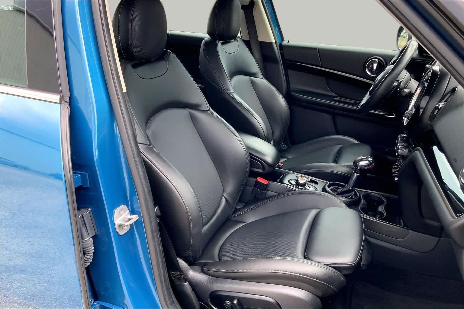Used 2019 MINI Cooper Countryman S w/ Premium Package FWD image 9