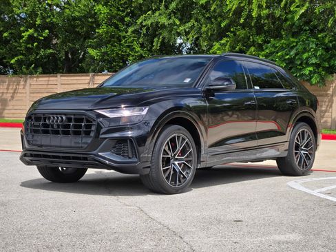 Used 2021 Audi Q8 Premium Plus AWD/4WD image 8