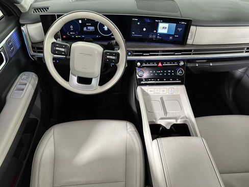 Used 2024 Hyundai Santa Fe Calligraphy image 13