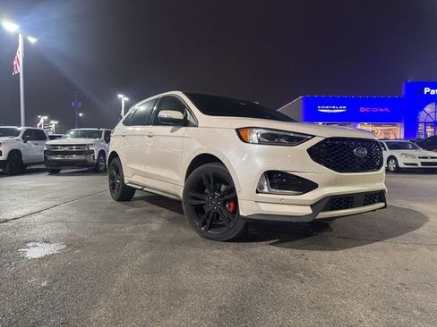 Used 2019 Ford Edge ST w/ Equipment Group 401A image 4