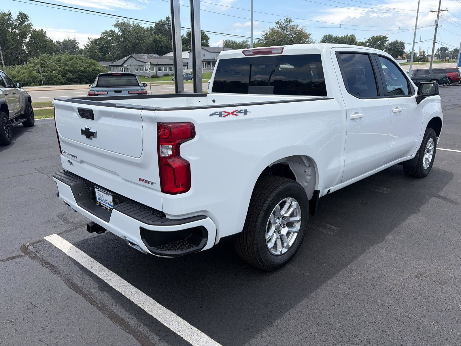 New 2026 Chevrolet Silverado 1500 RST w/ Convenience Package II AWD/4WD image 3