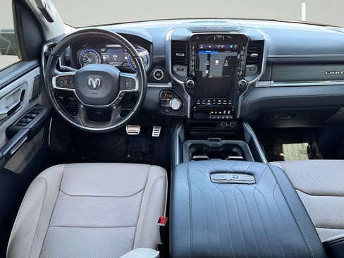Used 2022 RAM 1500 Limited AWD/4WD image 5