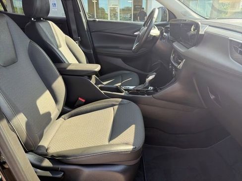 Used 2025 Buick Encore GX Preferred FWD image 20