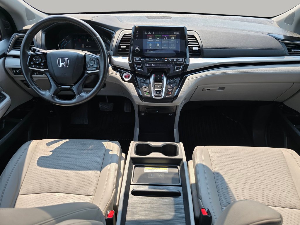 Used 2018 Honda Odyssey Elite image 2