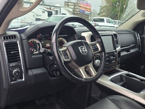 Used 2017 RAM 1500 Laramie w/ Convenience Group image 14