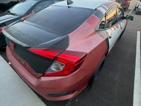 Used 2018 Honda Civic EX-T image 4