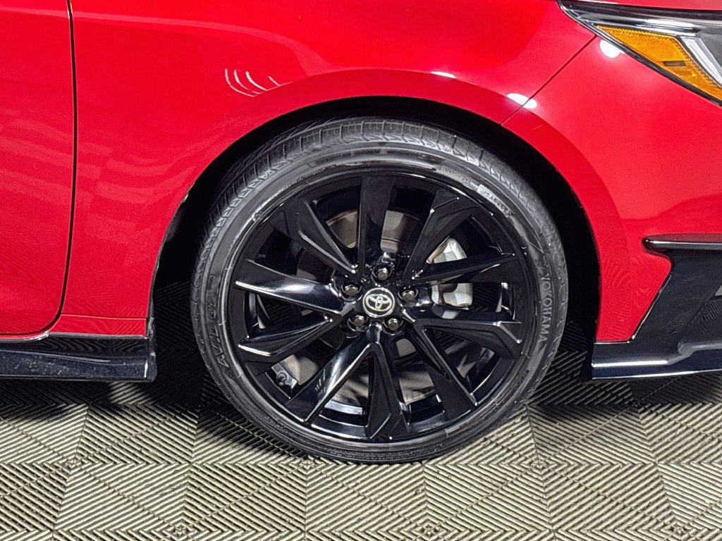 Used 2021 Toyota Corolla SE w/ Special Edition FWD image 22