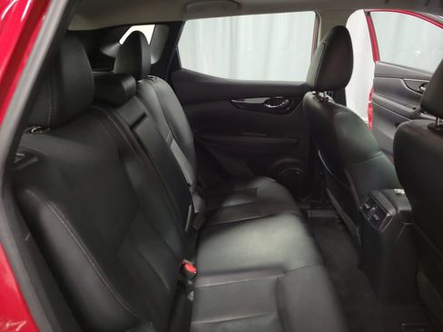 Used 2018 Nissan Rogue Sport SL w/ SL Premium Package AWD/4WD image 30