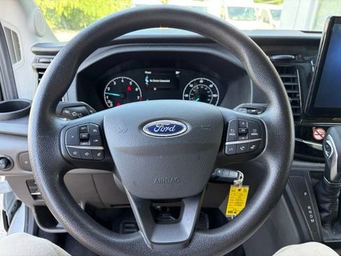 Used 2024 Ford Transit 350 XLT RWD image 17