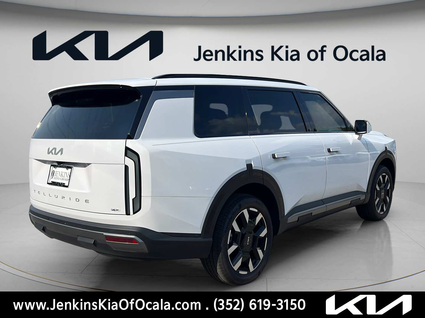 New 2027 Kia Telluride S w/ Towing Package FWD image 3