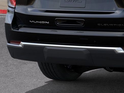 New 2026 GMC Yukon XL Elevation image 15