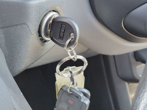 Used 2021 GMC Canyon Elevation Standard w/ Convenience Package image 33