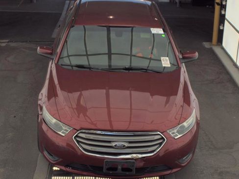 Used 2013 Ford Taurus SEL FWD image 2