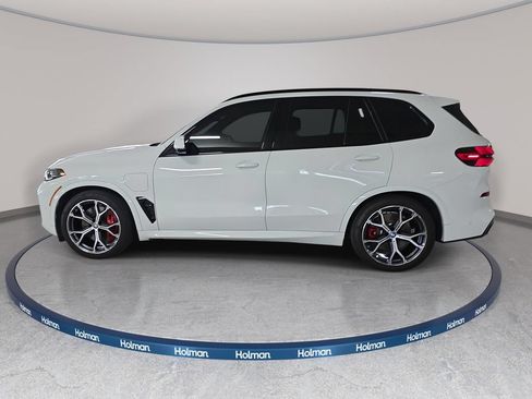 Used 2024 BMW X5 xDrive50e w/ M Sport Package AWD/4WD image 9