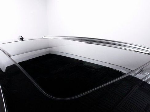 Used 2023 Volvo XC90 B6 Ultimate w/ Protection Package Premier image 37