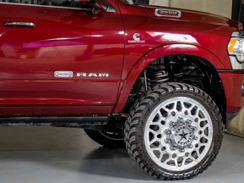 Used 2022 RAM 3500 Limited image 7