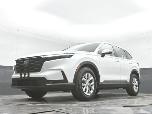 Used 2023 Honda CR-V LX image 42