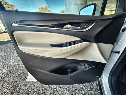 Certified 2022 Buick Enclave Essence w/ Experience Buick Package image 21