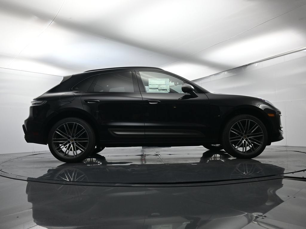Certified 2026 Porsche Macan Turbo AWD/4WD image 51