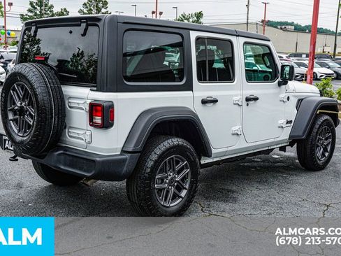 Used 2025 Jeep Wrangler Unlimited Sport AWD/4WD image 6
