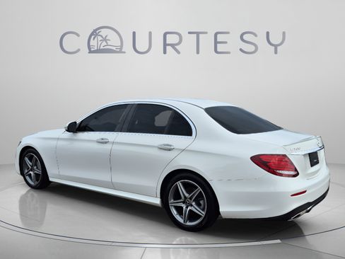 Used 2019 Mercedes-Benz E 300 image 5