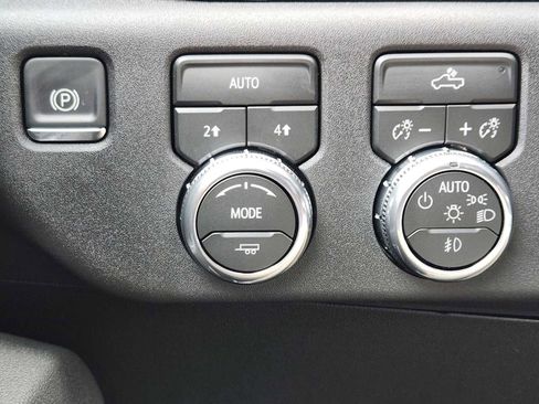 New 2026 GMC Sierra 1500 Elevation w/ Elevation Select Package image 24